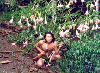 Sarayaku hunter (image courtesy of Sarayaku)